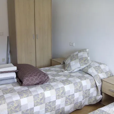 Apartament Pau Casals *
