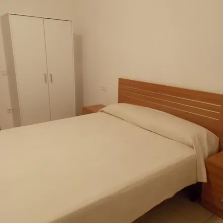 Apartment Pau Casals